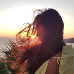 Irisbenz - @irisbenz9 - Instagram
