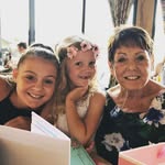 Iris bourne - @irisabourne - Instagram