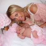 Kinsy-nelson-bradley-Iris - @kinsy_iris_bradley_nelson - Instagram