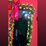 Iris Bueno - @iris_bueno999 - Instagram