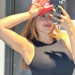 Iris Burns - @iviris.0 - Instagram