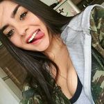 Iris Burns - @irisburns21 - Instagram