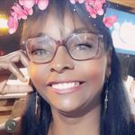 Iris Candelario - @iris.candelario.50 - Instagram
