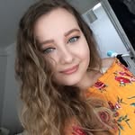 Iris Carlson - @wapan90166 - Instagram