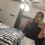 Iris Cartagena - @miamore1028 - Instagram