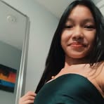 Iris Chin - Facebook