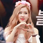 @iris.__.collins - Instagram