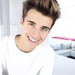 iris collins - @colliner_lover - Instagram
