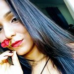 Iris Corrêa - @_iriscorrea - Instagram