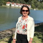 Iris Decker - @deckeriris54 - Instagram