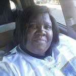 Iris Gilbert Hausley - @hirisgilbert - Instagram