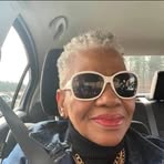 Iris Givens - Facebook