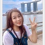 Iris Ho - Facebook