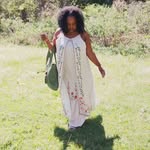 Iris Howard - @irisveon99 - Instagram