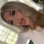 iris - @iris.howardd - Instagram