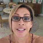 Iris Manfredy-Jacobsen - @bunnybee62 - Instagram