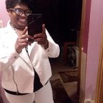 Iris Jeffries - @ijeffries169 - Instagram
