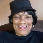 Iris Knight - @iris.knight.5011 - Instagram