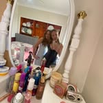 Iris Knowles - @irisknowles16 - Instagram