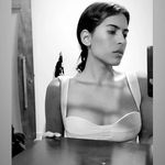 Iris Laine - @iris_laine13 - Instagram