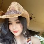 Iris Lam - Facebook