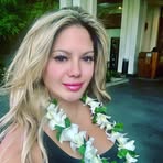 Iris Lane - Facebook