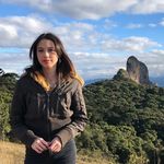 Iris Lobo - @irislobo148 - Instagram