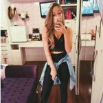 Iris Lockwood - @irislove93 - Instagram