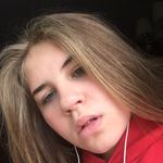 Iris Lowe - @iris.lowe.1654 - Instagram