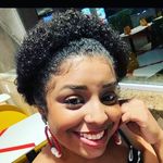 Iris Matos - @irismatos.micro - Instagram