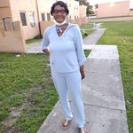 Iris McClain - @iris.mcclain.37 - Instagram