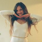 Iris Meadow - @irismeadow - Instagram