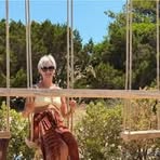Iris Moser - Facebook