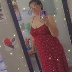Iris Muller - @unbothered_queen_98 - Instagram