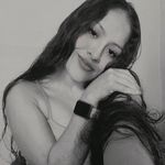 Iris Nadaly Carrera Santa Cruz - @irisnadaly - Instagram