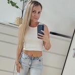 Iris Neumann - Facebook