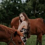Iris Newton - @irisnewton50 - Instagram