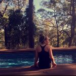 Iris Newton - @irisontrends - Instagram