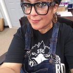 Iris Newton - @iowamaldonado - Instagram