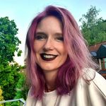 Iris Nix - @eireis13 - Instagram