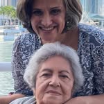 Iris Novoa - @namaste1935 - Instagram