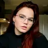 Iris Pearson - @shortassiris - TikTok