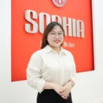 Iris Phạm - Facebook