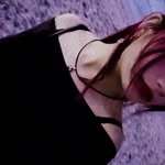 iris reyna - @yarmycover - Instagram