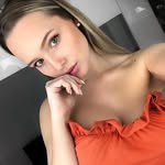 Iris Robertson - @irisrobertson871 - Instagram