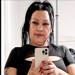 Iris Robles - Facebook