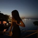 Iris lily - @iris.rowans - Instagram