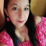Iris Saavedra - @iris.saavedra.5099 - Instagram