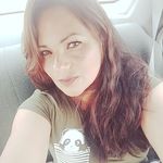 Iris Saenz - @saenzmirene35 - Instagram