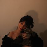 Anne - @irissavage_ - Instagram